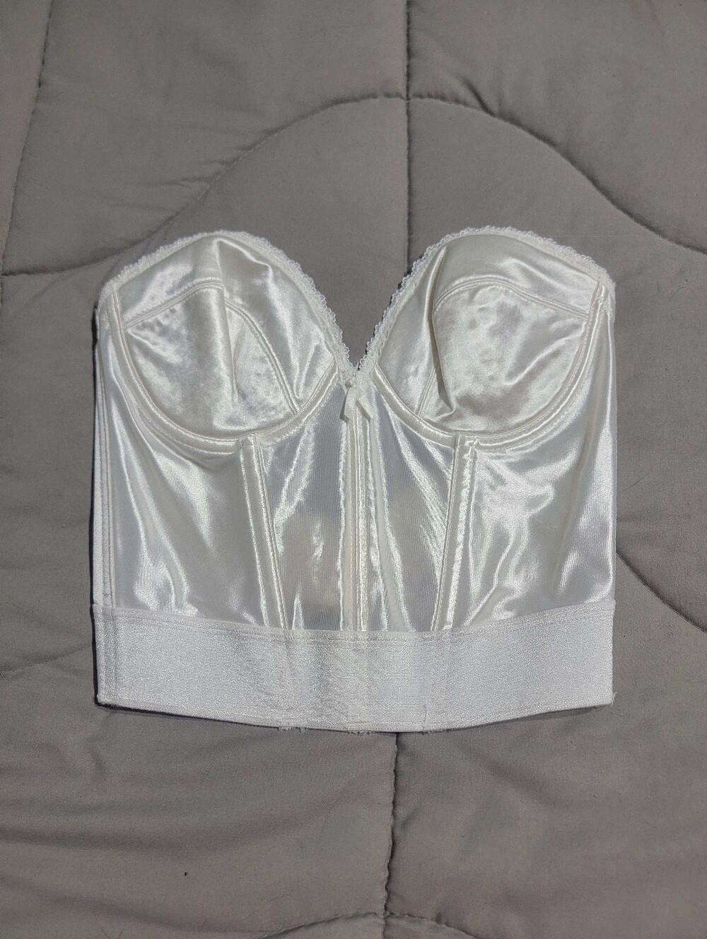 Vintage Victoria’s Secret White Strapless Corset-Size 36B
